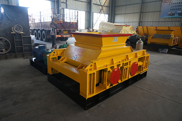 ��݁����C(j��)